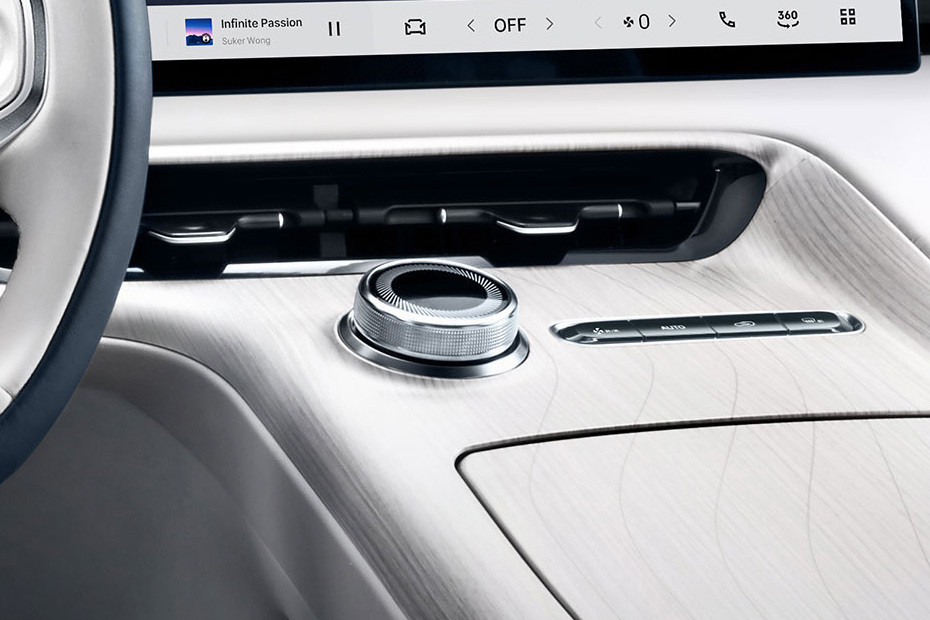 Center Controls of Geely Galaxy E5 Center Controls of Geely Galaxy E5
