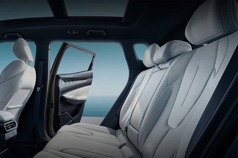 Geely Cityray Rear Seats