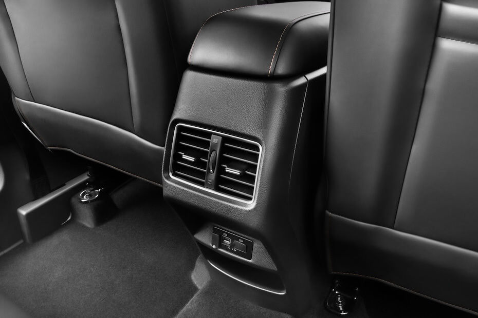 JS4 Rear AC Controls
