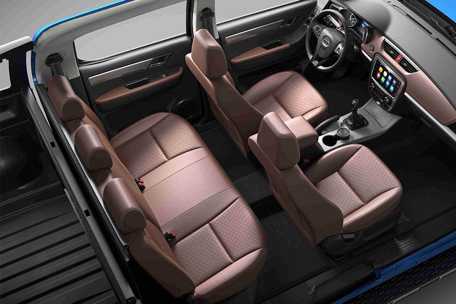 JAC T8 Front And Rear Seats Together JAC T8 Front And Rear Seats Together