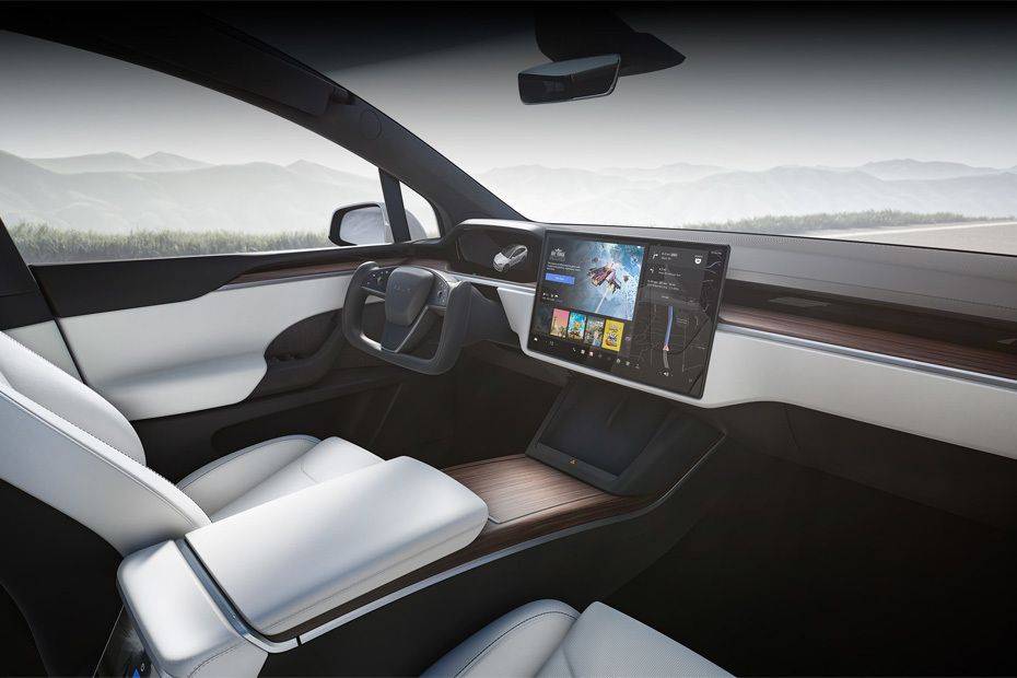 Dashboard View of Model X Dashboard View of Model X