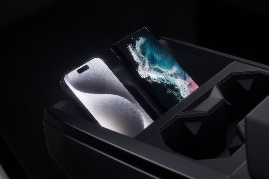 Power Accessories Outlet View of Tesla Cybertruck Power Accessories Outlet View of Tesla Cybertruck