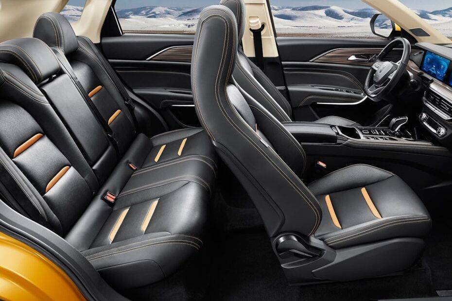 Bestune T77 Front And Rear Seats Together Bestune T77 Front And Rear Seats Together
