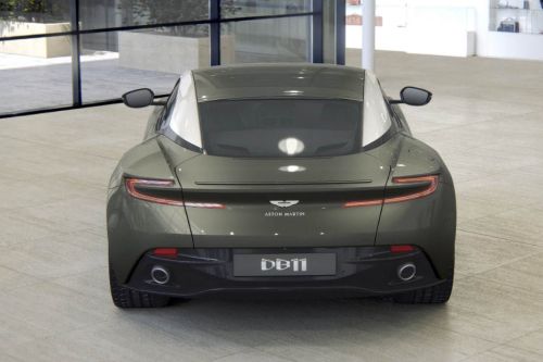 Full Rear View of أستون مارتن DB11