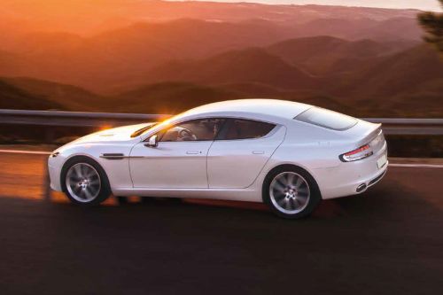 Rear Cross Side View of أستون مارتن Rapide S