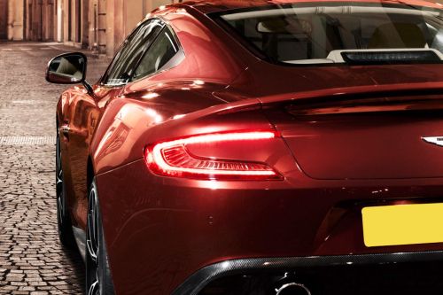 Vanquish 2017-2023) Tail light