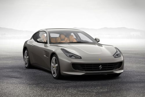 فيراري GTC4Lusso T Front Medium View