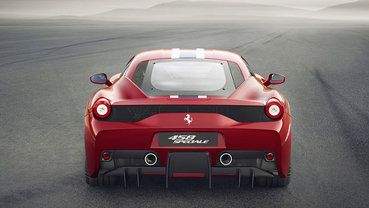 Full Rear View of فيراري Portofino (2018-2021)