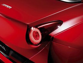 California T Tail light