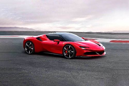 Ferrari  SF90 Stradale(2020-2022) Front angle low view