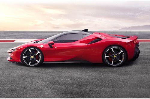SF90 Stradale(2020-2022) Side view