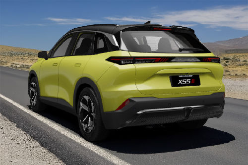 Rear Medium View of BAIC X55