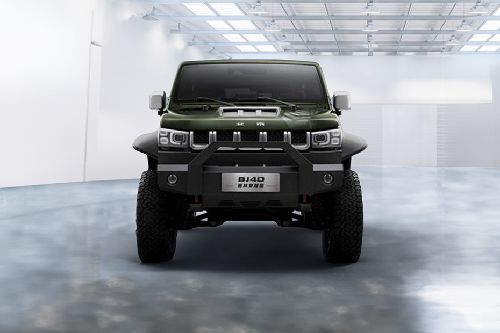 Full Front View of BJ40 S