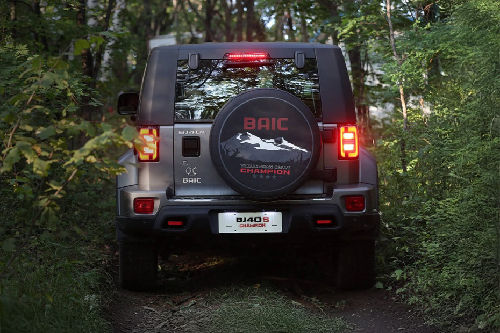 Full Rear View of بايك BJ40 S