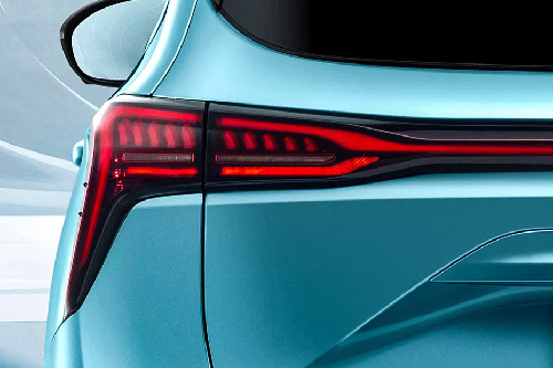 U-Tour Tail light