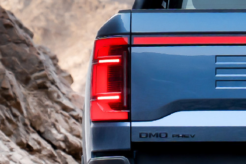 Shark 6 Tail light