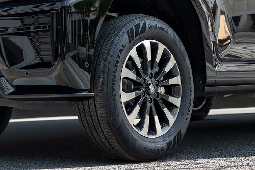 700 Wheel
