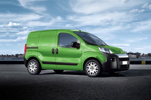 Fiat Fiorino Front Cross Side View