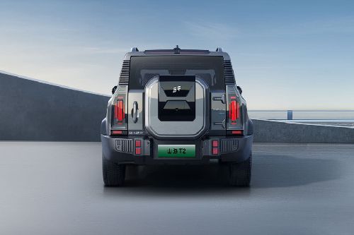 Full Rear View of Jetour T2 i-DM