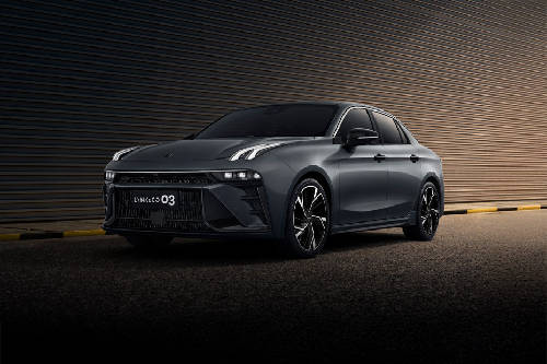 LYNK&CO 03