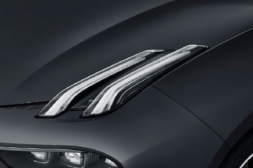 03 Headlight