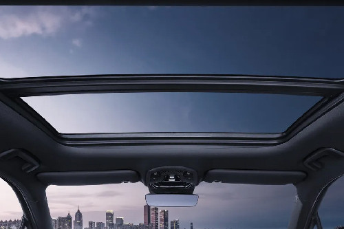 LYNK&CO 06 Sunroof Moonroof