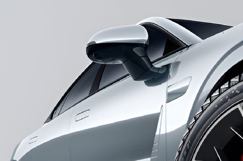 Exeed ES Drivers Side Mirror Front Angle
