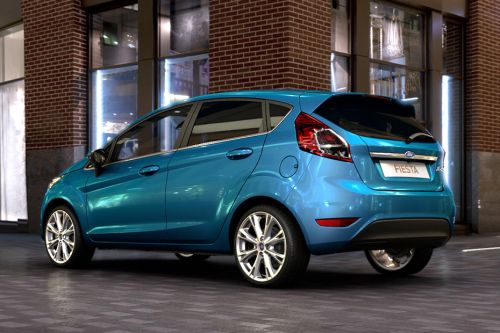 Rear Cross Side View of فورد Fiesta