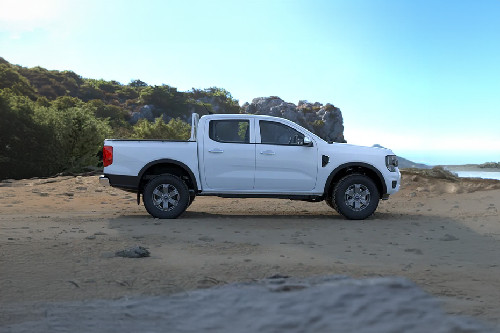 رينجر Medium Angle Front View
