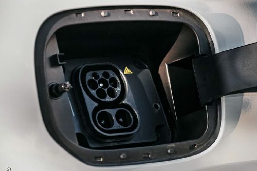 Gas Cap Open of S06
