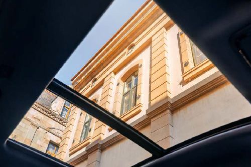 Soueast S06 Sunroof Moonroof