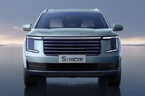Full Front View of S08