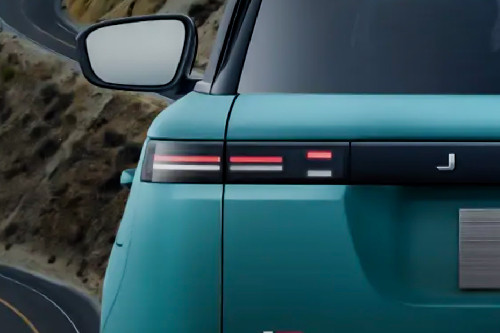 ج5 Tail light