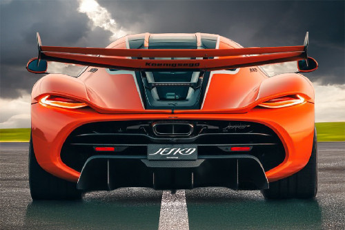 Full Rear View of KOENIGSEGG Jesko