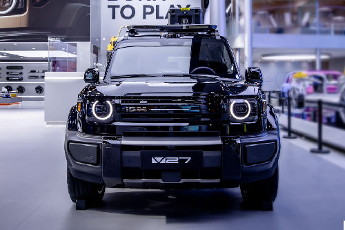 Full Front View of V27