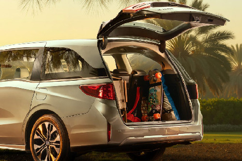 Trunk Open Closer View of Odyssey