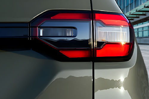 Pilot Tail light