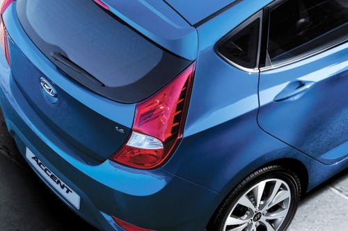 Accent 5 DR Tail light