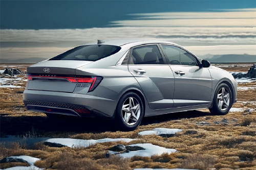 Accent Rear angle view