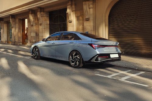 Elantra Rear Low Angle View