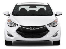 Full Front View of Elantra Coupe