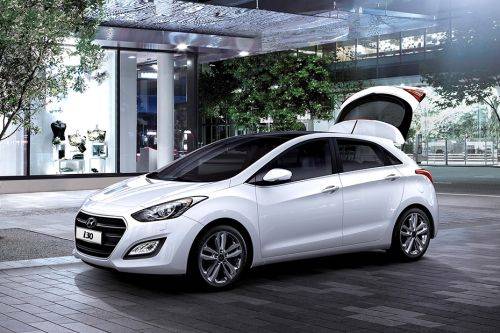 هيونداي i30 Front Side View