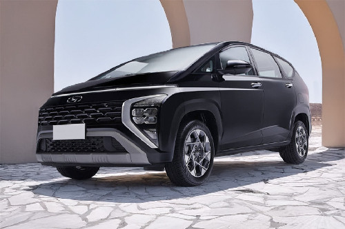 Hyundai Stargazer Front Side View