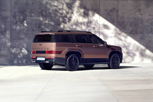 سنتافي 2024 Rear Medium Side View