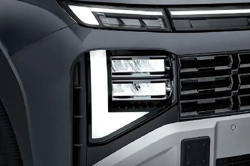 Venue Headlight