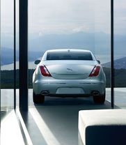 Full Rear View of جاكوار XJ Supersport LWB