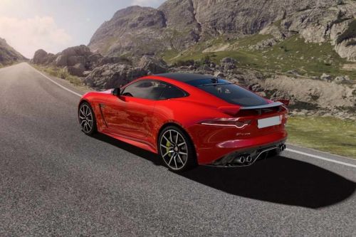 Rear Cross Side View of جاكوار   f-type   