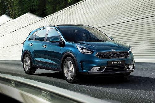KIA Niro Plus  Front Cross Side View