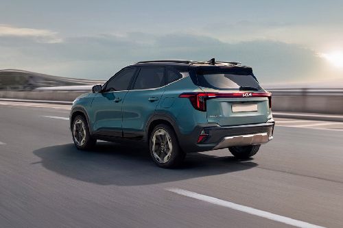Seltos Rear Medium Side View