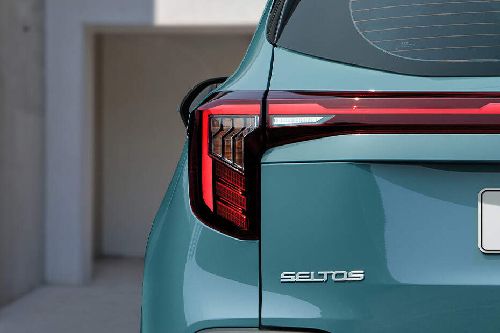 Seltos Tail light